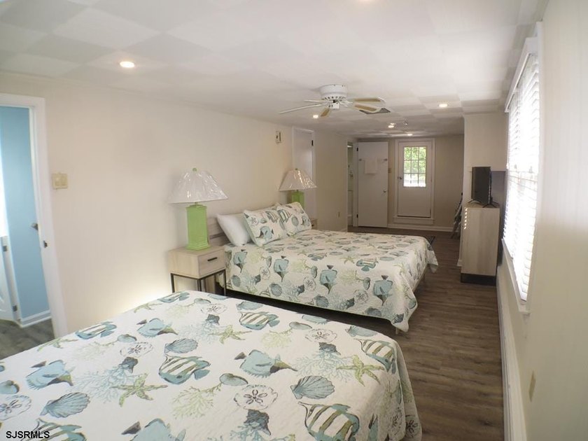 Elite Gardens Retreat Experience coastal elegance at 814 Wesley - photo 21
