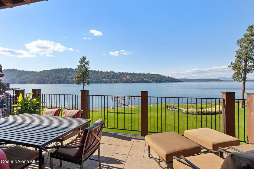 Spectacular Waterfront Condo, 5 bed 5.5 bath. Highly secured - photo 7