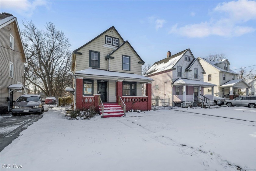Charming 3-bedroom, 1-bath home that blends classic character - photo 2