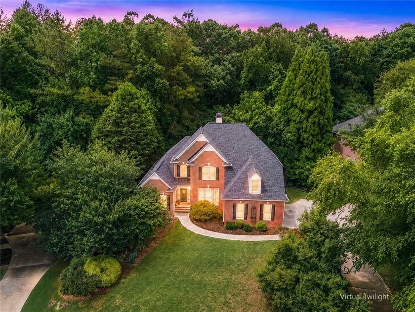 TERRIFIC HOME &amp; GREAT VALUE IN WOODMONT GOLF AND COUNTRY CLUB! - photo 3