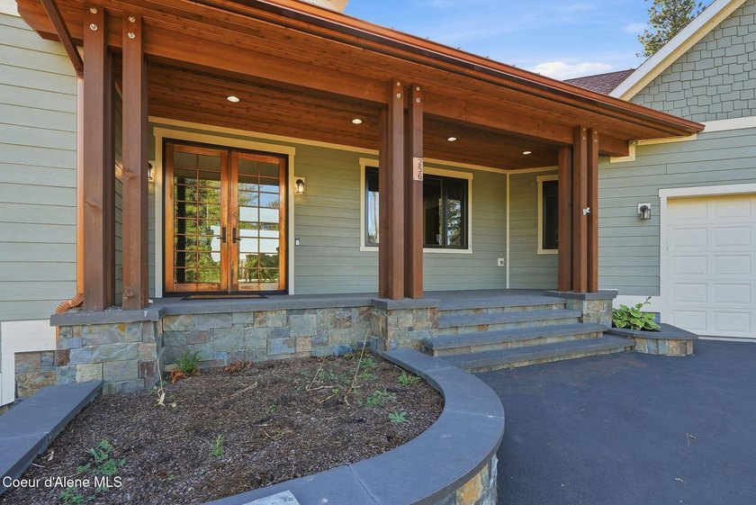 Perched to capture dramatic, sweeping views of Lake Pend Oreille - photo 7