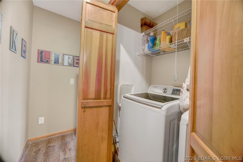 Experience the perfect blend of accessibility &amp; quiet lakeside - photo 42