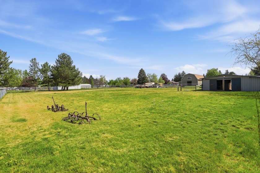 Close-In Hobby Farm &amp; Horse Property on Over an Acre in CV - photo 39