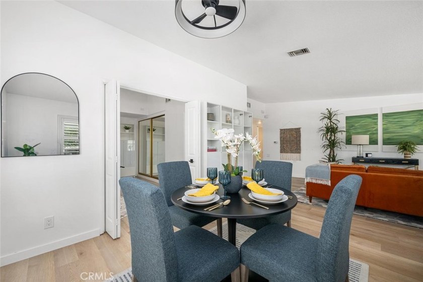 Bright corner two-bedroom, two-bath residence located in Mutual - photo 20
