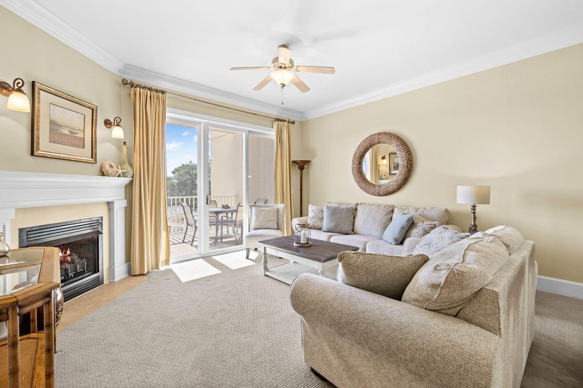 Experience resort living in Blue Mountain Beach in a spacious 1 - photo 12