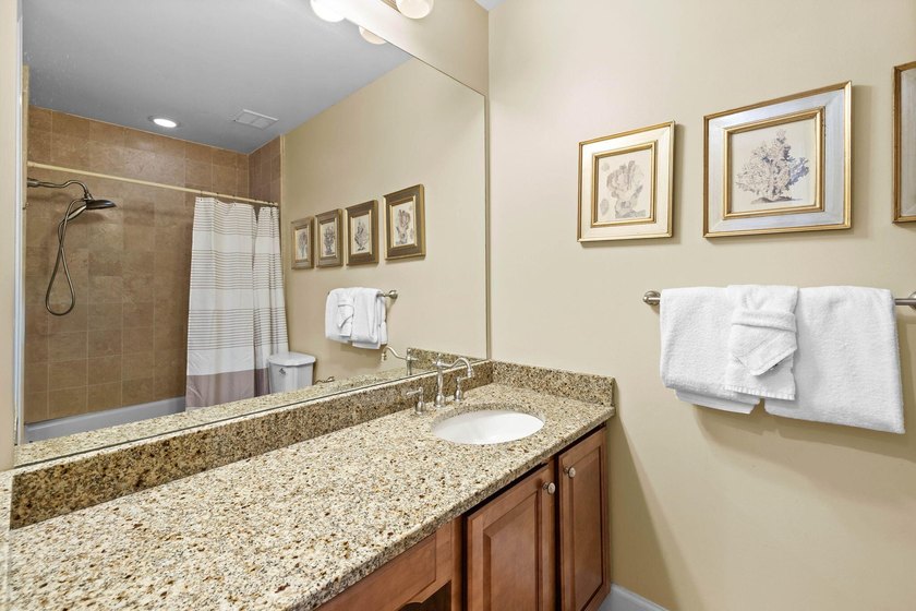 Experience resort living in Blue Mountain Beach in a spacious 1 - photo 24