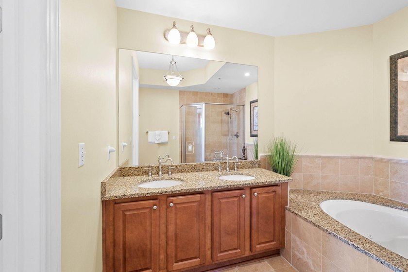Experience resort living in Blue Mountain Beach in a spacious 1 - photo 29