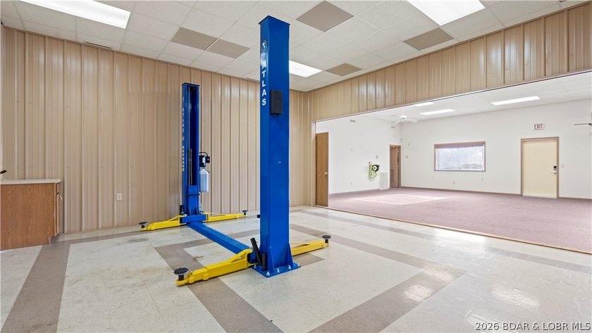 This versatile commercial property offers an exceptional - photo 22