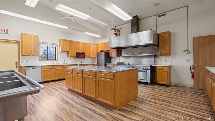 This versatile commercial property offers an exceptional - photo 37