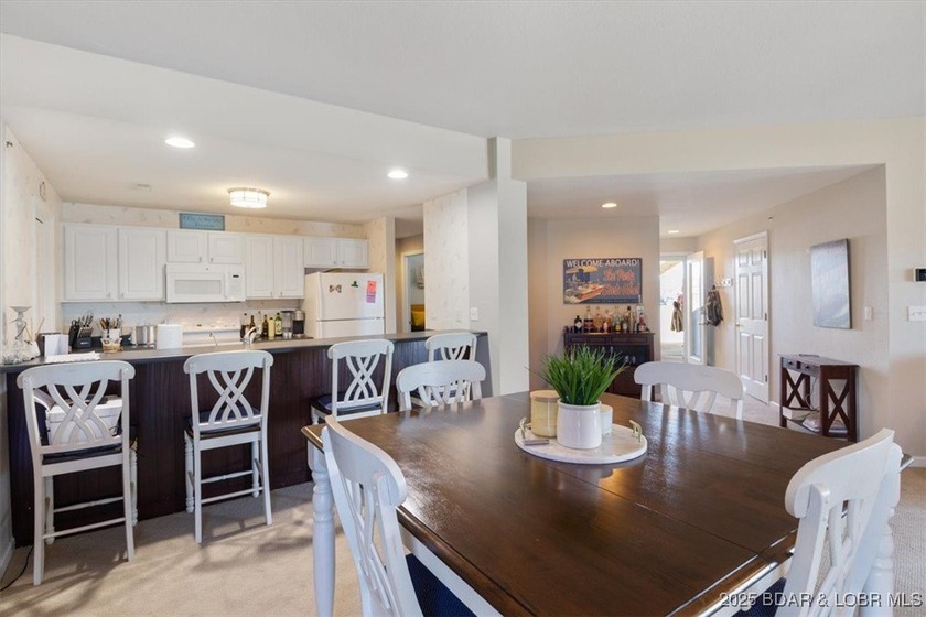 Walk-in from the Parking Lot! End Unit! Turn-Key! Great views of - photo 35