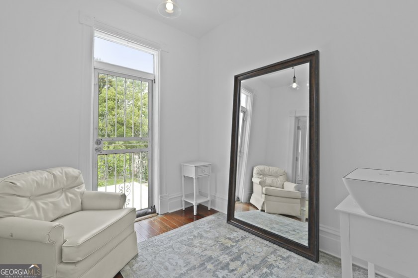 Step into timeless charm &amp; modern comfort in Savannah's Starland - photo 18