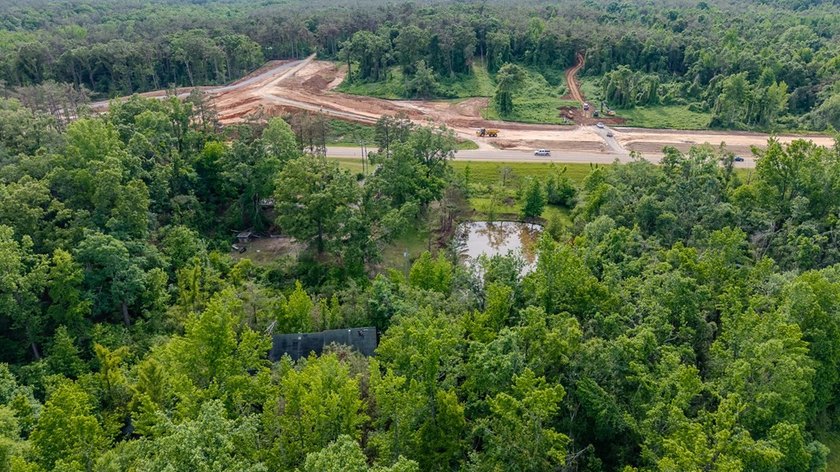 DEVELOPMENT OPPORTUNITY! This 3.16 acre parcel is located inside - photo 3