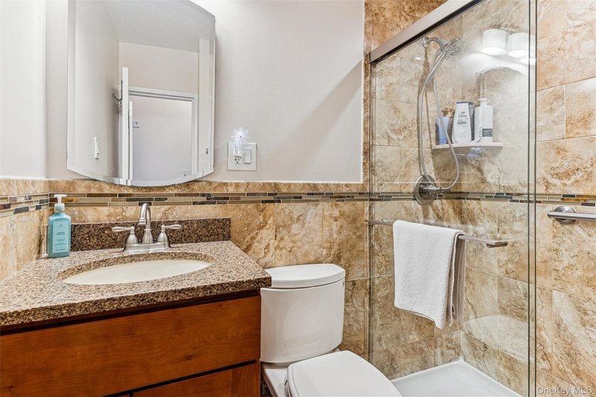 Welcome to Birchwood Towers Apt 15G. This well maintained jr1 - photo 7