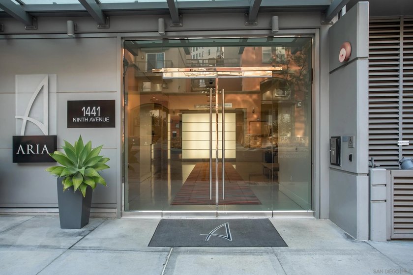 Experience downtown living at Aria in the desirable Cortez Hill - photo 22