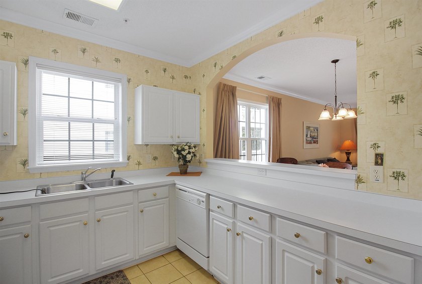 Welcome home to the desirable Arbor Trace section in the - photo 34
