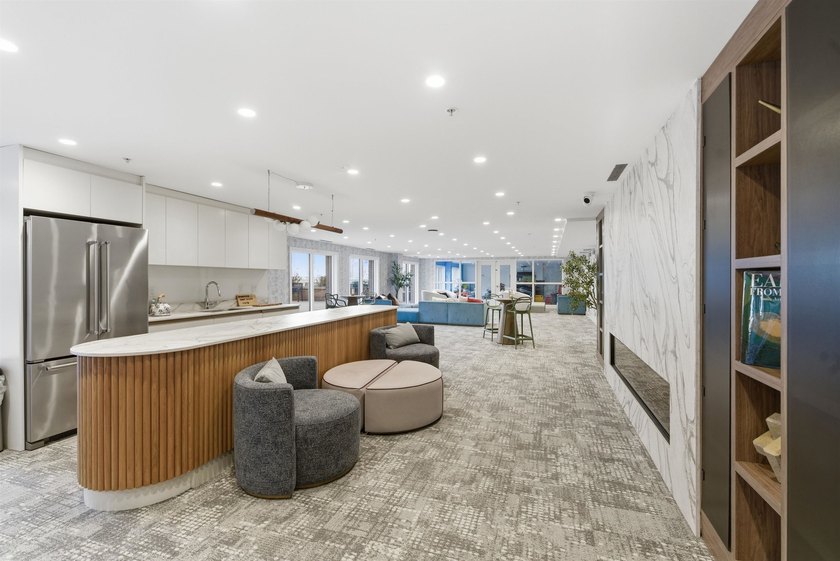 Welcome to 20 Ave at Port Imperial-a bright and spacious - photo 24