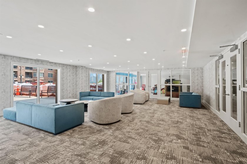 Welcome to 20 Ave at Port Imperial-a bright and spacious - photo 31