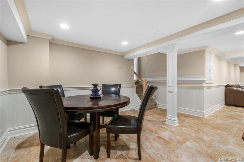Nestled within the highly sought-after Harbor Green community of - photo 31