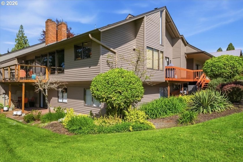 Willamette Riverfront Atomic Ranch townhome, meticulously - photo 45