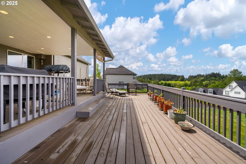 Welcome to 24 Empire Drive, a modern brick masterpiece nestled - photo 46