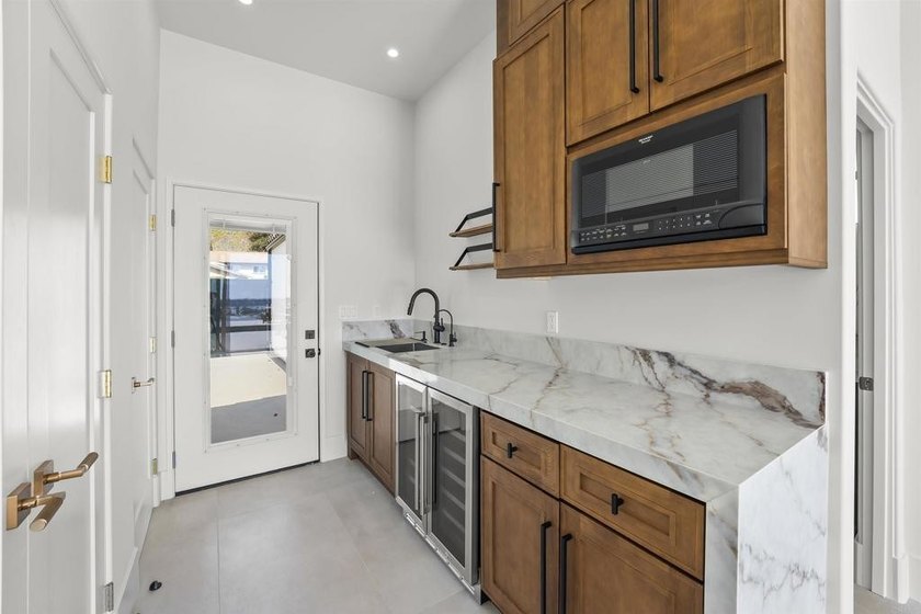 3080 Lloyd St - photo 19