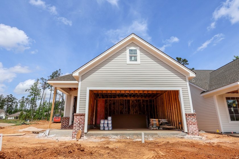 One level Birch Plan! OXFORD school district for an affordable - photo 2