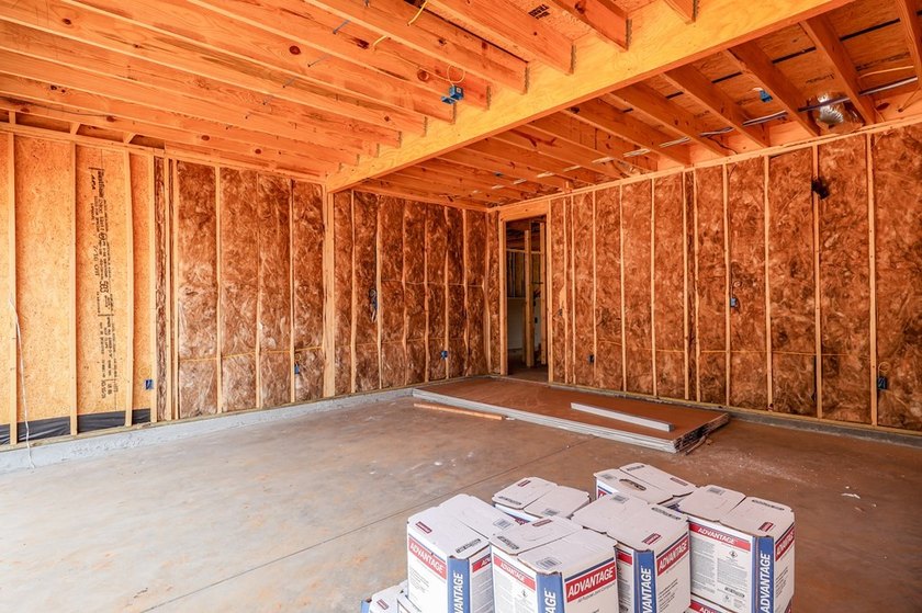 Beech plan with a main level master &amp; each bedroom having a - photo 3
