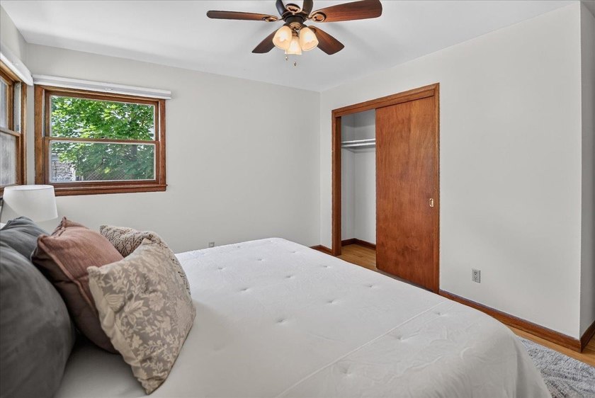 Incredible value awaits the new owner of this Northside ranch - photo 25