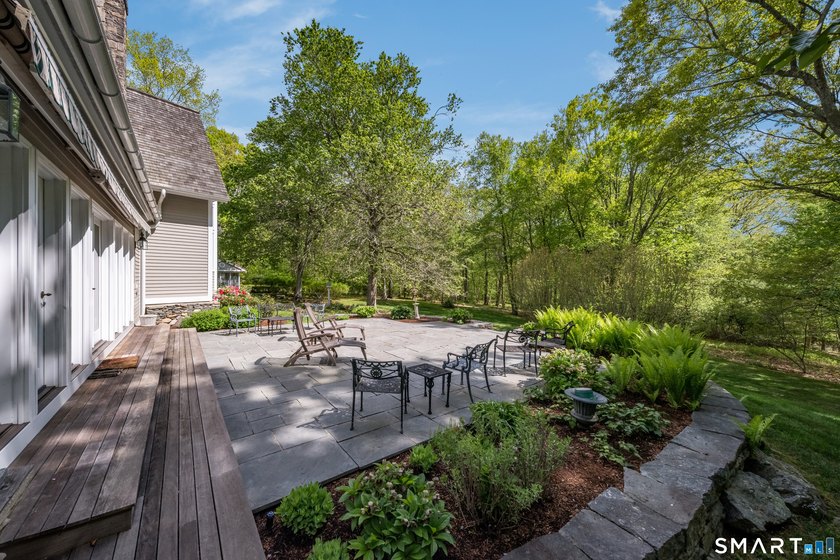 Welcome to 150 Joshuatown Road in Lyme, a stunning, custom built - photo 28