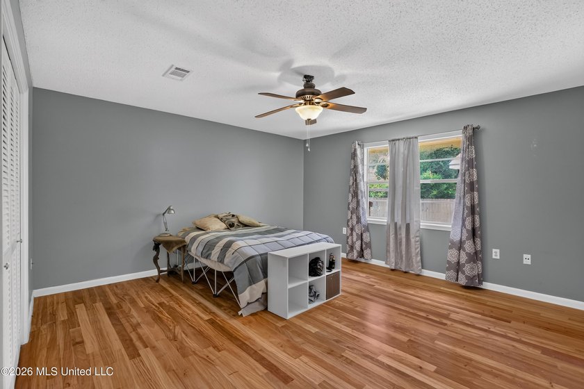 This well kept home is located close to shopping as well as golf - photo 16
