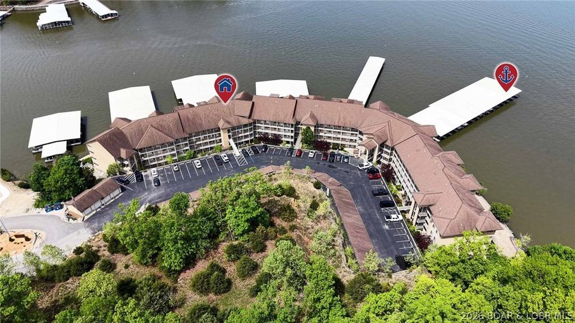 Experience low-maintenance lake living in this well-maintained - photo 26