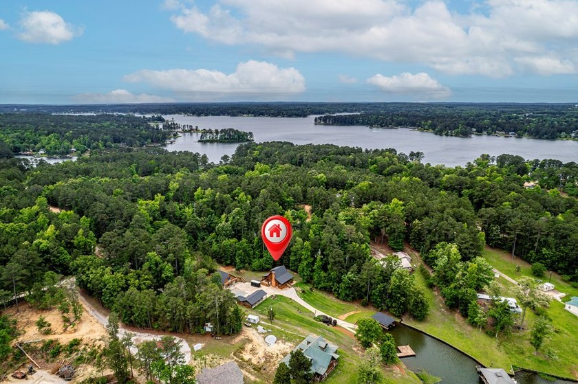 The perfect Lake Sinclair playground with a blend of privacy and - photo 45