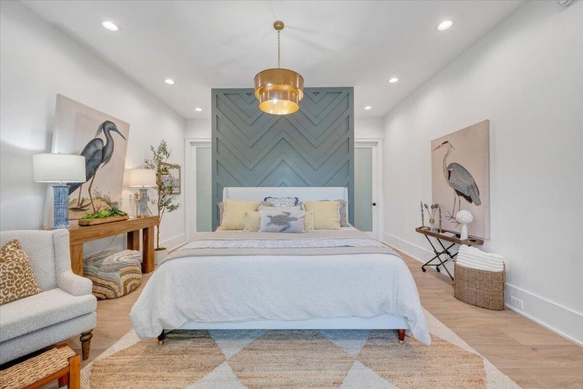 Don't miss this custom-designed, fully furnished residence - photo 28