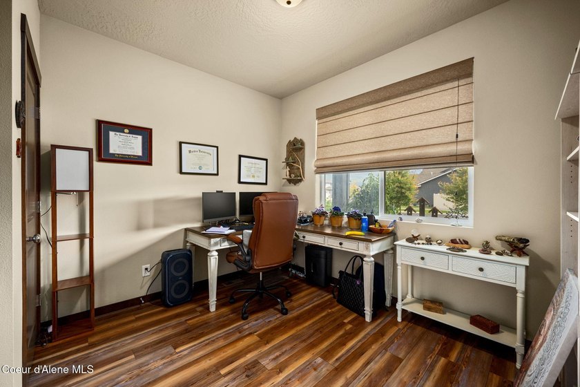 Discover this impressive home at Woodbridge South, offering over - photo 7