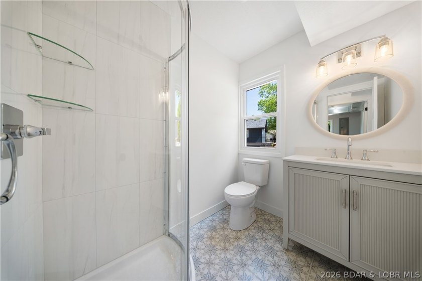 Cove location with 100 feet of lakefront, this beautifully - photo 24
