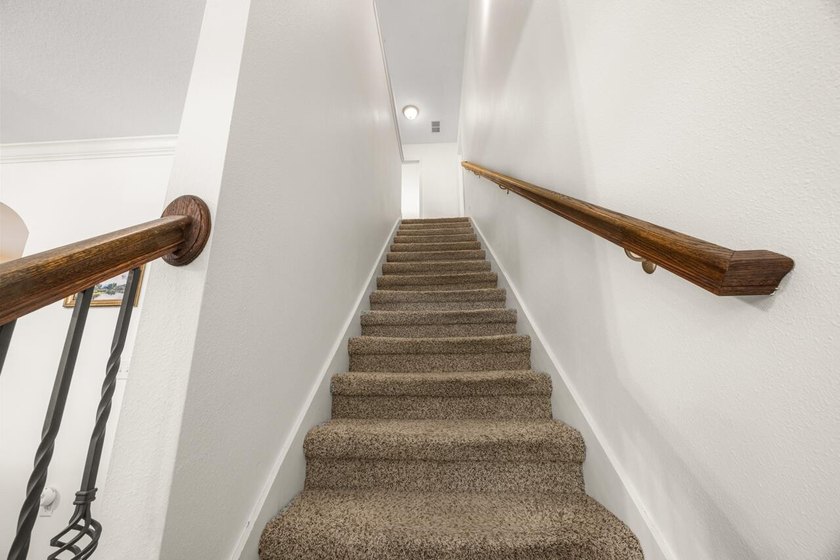 ***Home Sweet Home***This 3BR/2.5BA home has been lovingly - photo 26