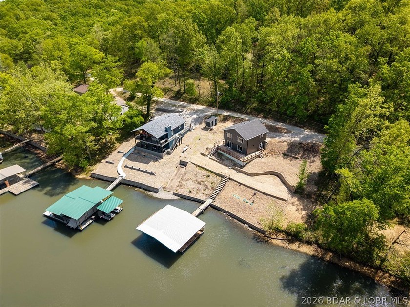 Cove location with 100 feet of lakefront, this beautifully - photo 29