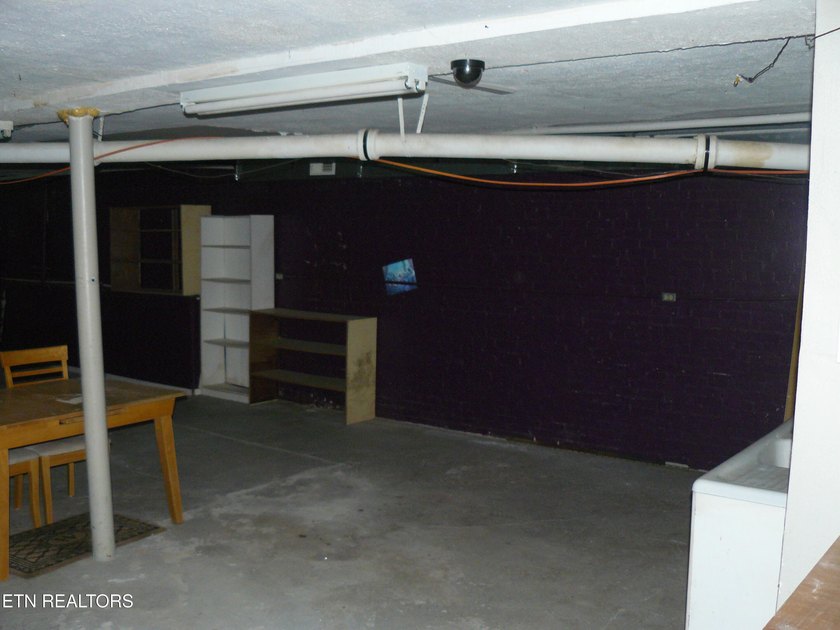 First time on the market, this building has entrance from Main - photo 30