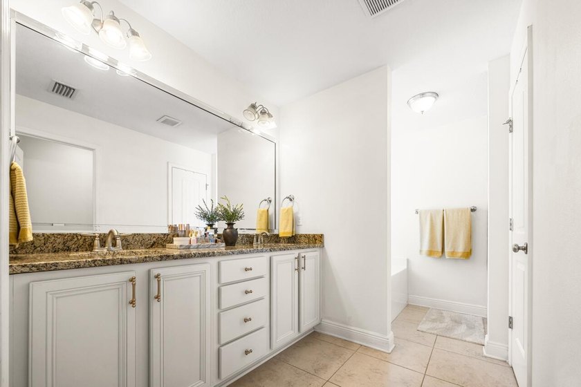 ***Home Sweet Home***This 3BR/2.5BA home has been lovingly - photo 32