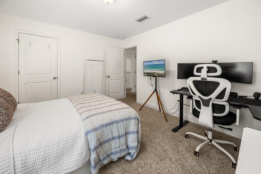 ***Home Sweet Home***This 3BR/2.5BA home has been lovingly - photo 41
