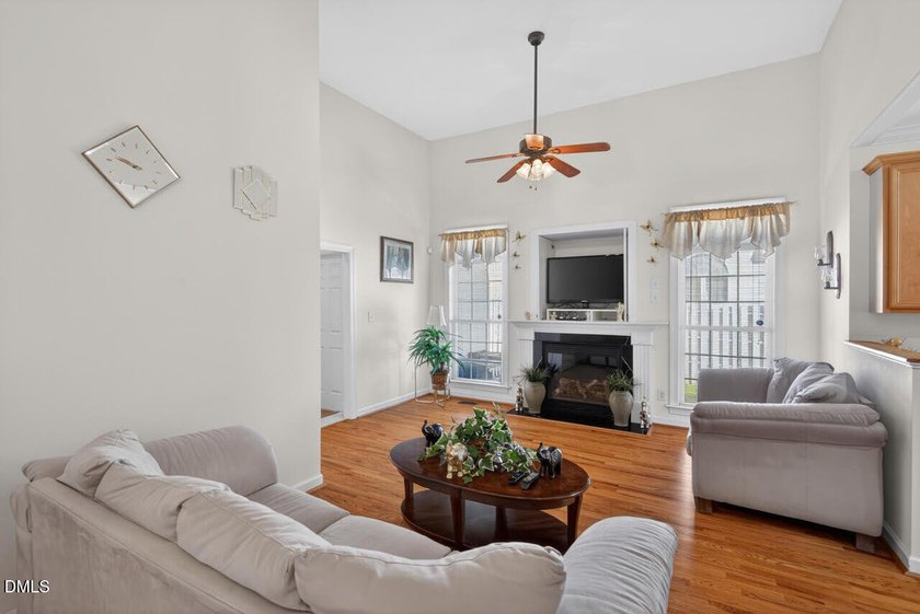 You will love the location of this one level partial brick home - photo 2