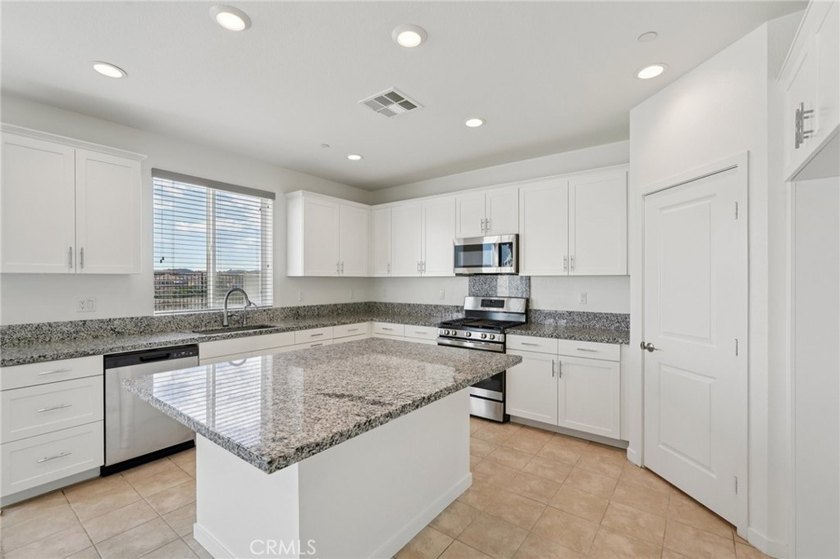35231 Zachary Way - photo 12