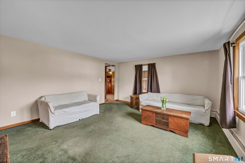 Charming 3 bedroom Cape offering comfortable living space &amp; - photo 3