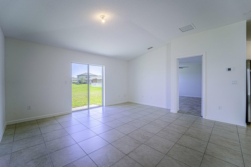 Beautiful updated 4 bedroom home in a gated community. New - photo 8
