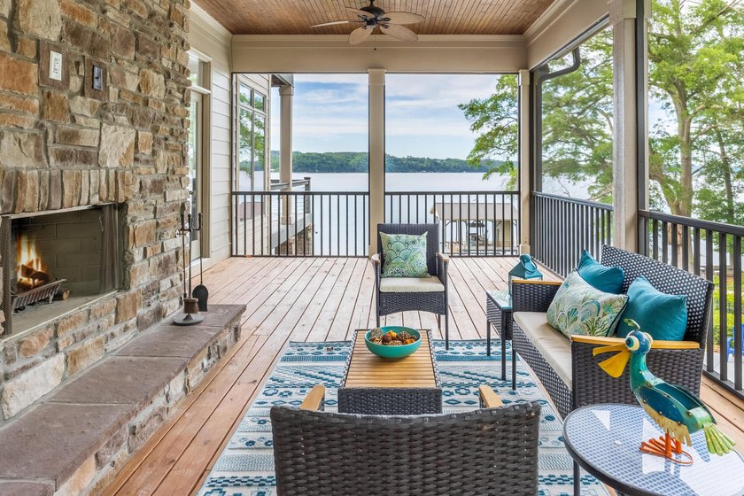 Established on the deep, glistening waters of Chickamauga Lake - photo 11