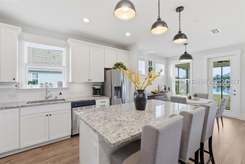 Welcome to this beautifully appointed 2-bedroom, 2-bath plus den - photo 15