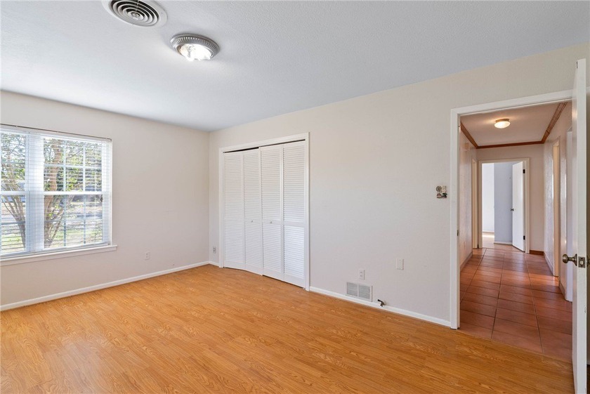 ******Price improvement********** This is a fantastic - photo 10