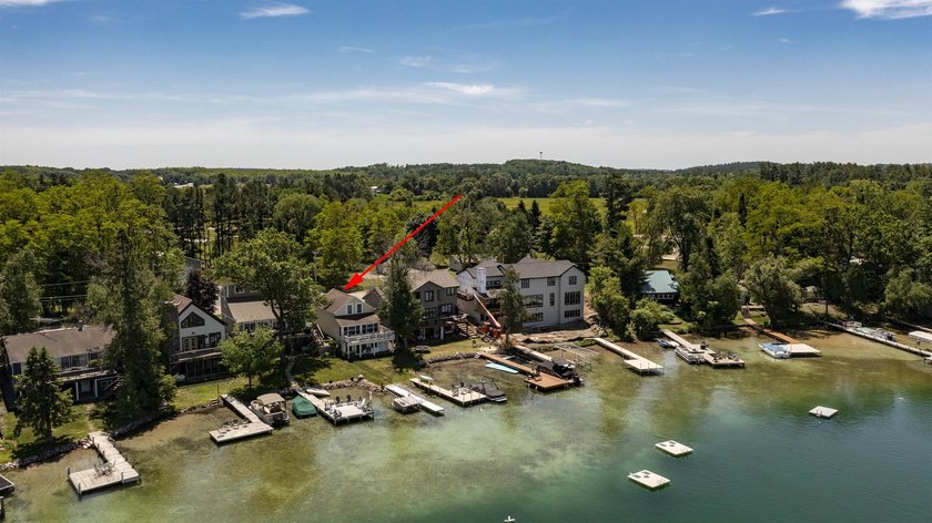 Welcome to your own slice of waterfront paradise a beautifully - photo 26