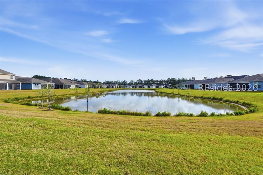 Welcome to this beautifully appointed 2-bedroom, 2-bath plus den - photo 32