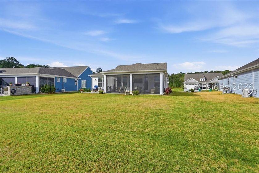 Welcome to this beautifully appointed 2-bedroom, 2-bath plus den - photo 34